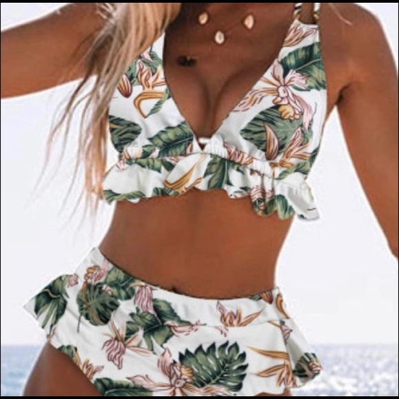 Boho Tropical Print Bikini Size Large - Picture 3 of 8